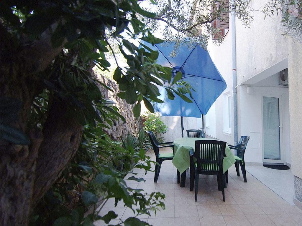 Apartments Bader Đảo Krk Ngoại thất bức ảnh