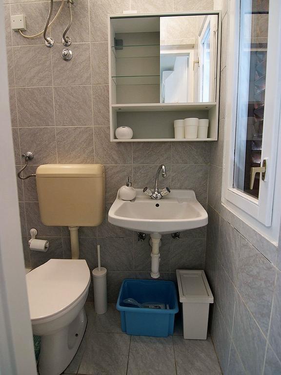 Apartments Bader Đảo Krk Ngoại thất bức ảnh